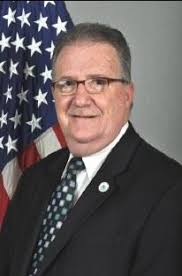 Brian Linley's Instagram, Twitter & Facebook