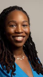 Jada Gibson's Instagram, Twitter & Facebook