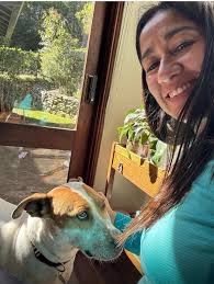 Hello everyone, I'm Leticia, from Argentina. I have been living in  Australia for 1 year and a half, there I have been working, studying and  taking care of pets, cats, dogs, rabbits,