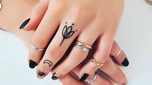 And hand tattoos are a really bold decision to make. 50 Small Hand Tattoo Ideas From Cute To Edgy Cafemom Com