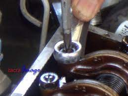 Gua pikir mesti mat pet dah sapu, tapi rupanya tu takpa lagi, lepas tak boleh buka dia pun suruh tokey kedai tu tengok kan nape masih tak boleh on remote tu. Tacra S Diy Garage 4g13 15 Valve Clearance Adjustment