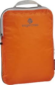 Hardcase and softcase suitcases, luggage sets, cabin, backpacks, wheeled and more. Bol Com Eagle Creek Pack It Specter Compression Cube Tasorganizer Flame Orange