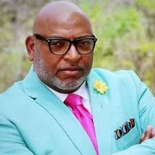 Dionn Owen (@dionnowen)