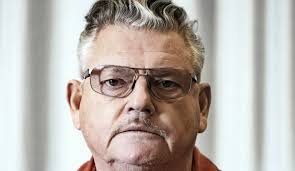 Dan Ekborgs relation med yngre kärleken är över: "Jag är singel"