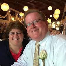 My finance and I are looking into getting a mini dachshund puppy here soon.  We're in ohio, and recommendations or waiting lists we could be put on??  TIA💕