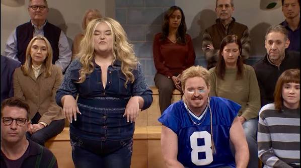 ♟️ @nbcsnl saved the best for last this week: The final sketch featured  @gracereiter1 absolutely killing—and kicking!—it. I gotta say, it was so  fun being a small part of “Chess Tournament.” Let's