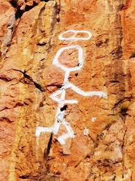 The Saint Graffiti On Castle Hill Townsville Australia The Travel Tart Blog Townsville Graffiti Australia