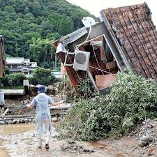 Dieser liess den erdboden erzittern und feuer speien. Starke Erdbeben Erschuttern Indien Und Japan Welt