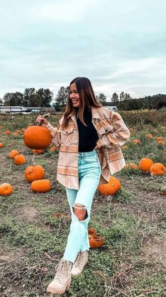 Cute Pumpkin Patch Outfit Ideas 1 - Fab Mood | Colour + Mood + ...