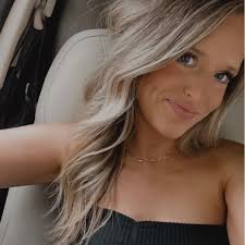 Lacey Stuart (@lacey.stuart08) • Threads, Say more