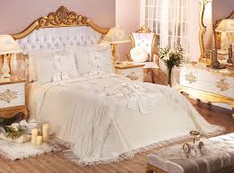 Gulfem Yatak Yatak Odasi Takimi Yatak Ortusu