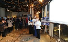 Η ματίνα νικολάου, γνωστή ως «βάνια» στο καλό μεσημεράκι, φιλοξενήθηκε σήμερα στο έλα χαμογέλα. Matina Nikolaoy Mas Systhnei Ton Gio Ths Znews