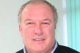 L'incendio non ha fermato la «Moser» e le polemiche