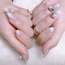 white pregel 100 premdoll b37 ピカエース 金箔 prexy nail nails nailart ネイル 美甲 ネイルアート clou nagel ongle ongles unghia japanesenailar 最新のネイルデザイン ネイル 白 ネイル