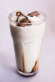 Kitkat Milkshake How To Make Kitkat Milkshake Recipe Milkshake Ice Cream Smoothie Milkshake Recipes