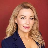 Myrna Contreras's Instagram, Twitter & Facebook