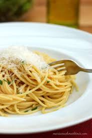 Spaghetti Aglio E Olio Maria Es Schmeckt Mir Rezept In 2020 Aglio Olio Rezept Rezepte Essen