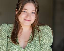 Claire Briggs's Instagram, Twitter & Facebook