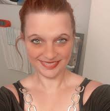 What are good outside eating and game options for a family of six in Myrtle  Beach?