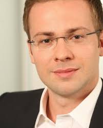 Caresyntax CEO And Leadership: Executives and Demographics