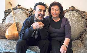 Nazlım nazlım güzelim nazlım ümidim sevincim baharım yazım nazlım nazlım güzelim nazlım kaderim bahtım alın yazım semada melekler seni kıskanıyor yerdeki. Hakki Bulut Kimdir