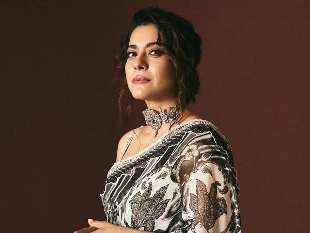 Kajol's monochrome Torani sari captures the new mood of vintage revival | Vogue India
