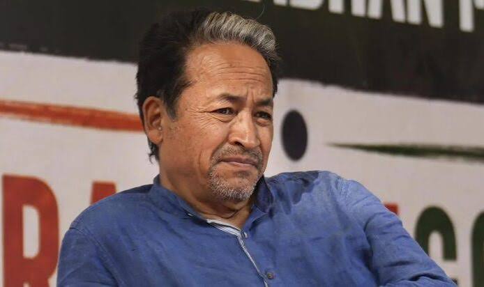 लद्दाख के नागरिक समाज मंच ने सोनम वांगचुक पर सुरक्षा उपायों के एजेंडे को हथियाने का आरोप लगाया और सभी आठ जिलों में चुनाव कराने की मांग की।