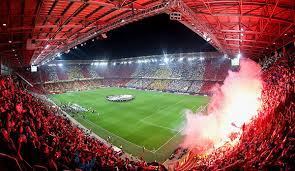 Red bull arena salzburg, wals, salzburg, austria. Fc Red Bull Salzburg Vs Roter Stern Belgrad Das Stadion Ist Ausverkauft