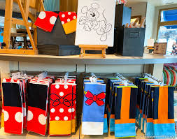 Disney kitchen towel set and potholders in the hoop. Add Some Character To Your Kitchen With This New Disney Kitchen Accessory The Disney Food Blog Bloglovin