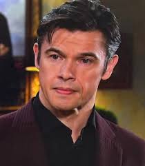 Xander tells Sarah abut Vivian telling him about the forged letter and  Philip's involvement. Sarah asks if he believes her and in walks Philip.  Xander asks Philip about screwing him out of