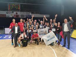 Fliesen weiß gmbh findest du am standort stresemannstr. Ein Roadtrip Nach Bremerhaven Mlp Academics Heidelberg Basketball Mit Zukunft