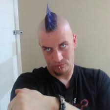 Why don't older men like my threads? Am I not attractive enough? 😔