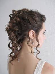 Ces chignons de mariée vont vous faire rêver ! Chignons Salon C Tendance Troyes La Coiffure Avec Un Temps D Avance