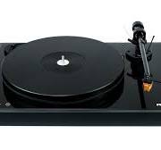 Revox STUDIOMASTER T700 Turntable black | Revox - experience ...