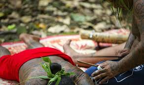 Polynesian tattoos have a ton of history behind them, and their legacy goes back 2000 years. Polynesian Tattoo Meanings French Polynesian Tattoo Designs