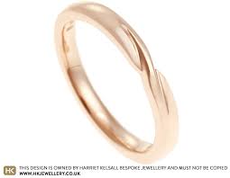 Great stacking ring to mix and match with other rings, metals, or enjoy this delicate beauty solo. Fairtrade 9 Carat Rose Gold Mobius Twist Wedding Band