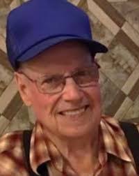 Ashley Cruse's Instagram, Twitter & Facebook