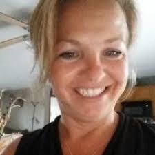 Lori Pascoe's Instagram, Twitter & Facebook