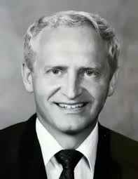 Obituary information for Dr. Donald Berg