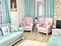 Firfirli Fon Perde Oturma Odasi Dekorasyonu Oturma Odasi Tasarimlari Oturma Odasi Fikirleri