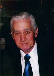 Thomas Kindred's Instagram, Twitter & Facebook