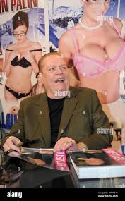 Lisa ann sarah palin adult hi-res stock photography and images - Alamy