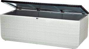 coffre de jardin etanche et design prahia en resine tressee blanc chocolat pour ranger et pro coffre rangement exterieur coffre exterieur rangement exterieur