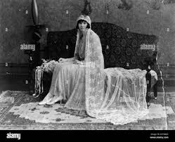 1920s wedding portrait hi-res stock ...
