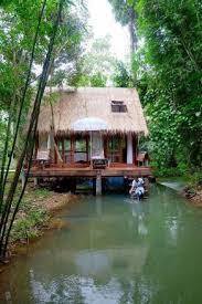 Desain interior rumah 2 lantai ini juga memanfaatkan material kayu dengan model desain minimalis modern yang tampak elegan dan mewah. 83 Ide Rumah Kayu Di 2021 Rumah Kayu Rumah Kayu