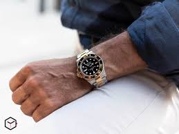 The waterproof winding triplex crown with interior o ring makes it a triple waterproof system. 126613 Submariner Rolex Review