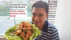 Resepi udang butter telur masin. Salted Egg Yolk Butter Prawn Recipe Resipi Udang Goreng Mentega Telur Masin Youtube