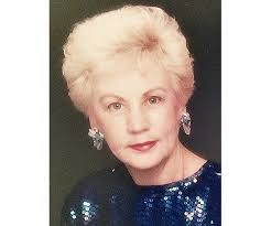 Helen Wynn's Instagram, Twitter & Facebook