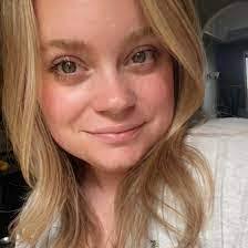 Jessica Deady's Instagram, Twitter & Facebook