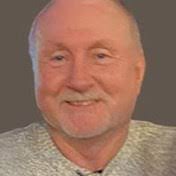 Steven Schutte's Instagram, Twitter & Facebook